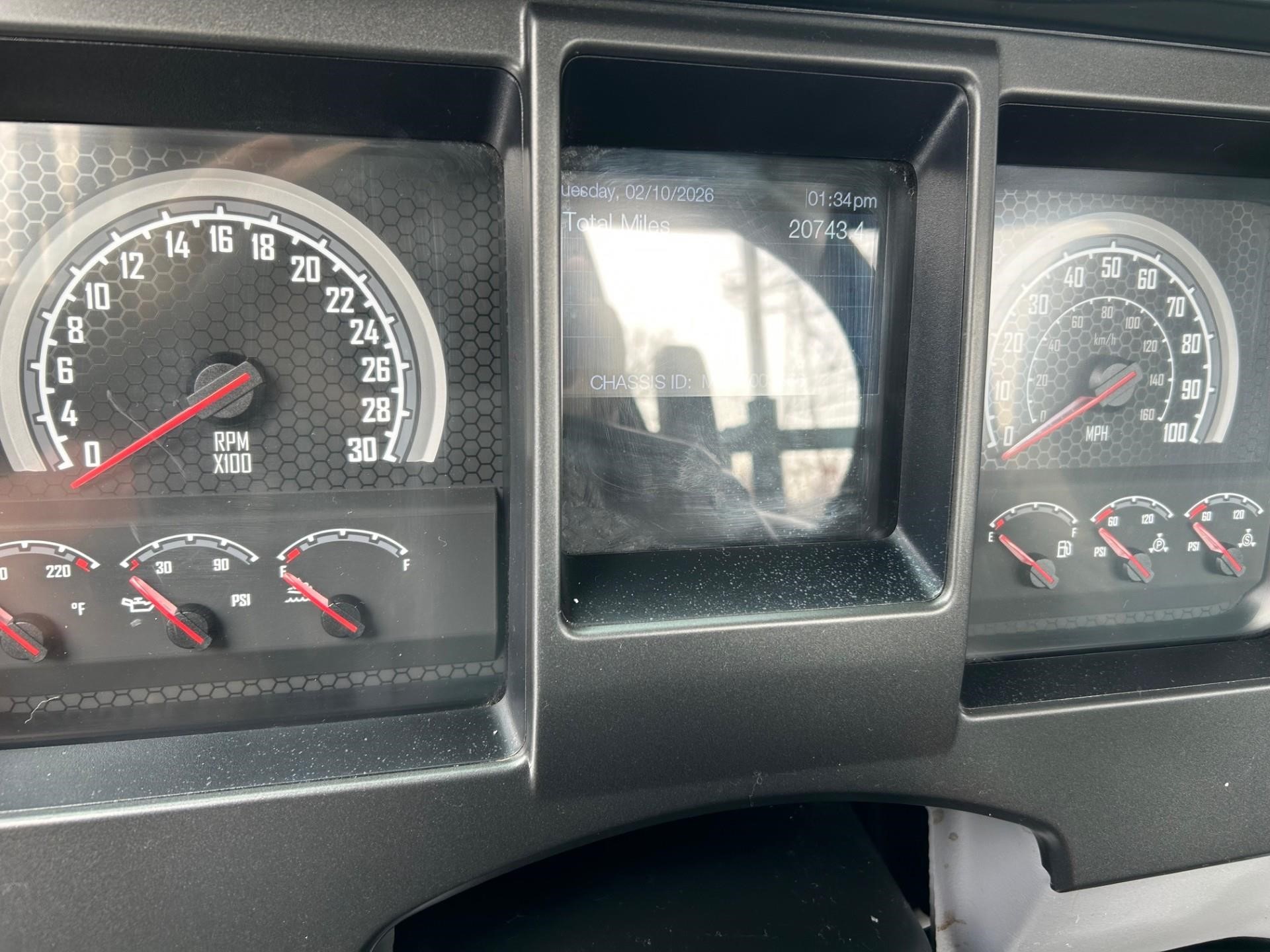 2022 MACK MD6 2022 MACK MD6 - image 4 of 6