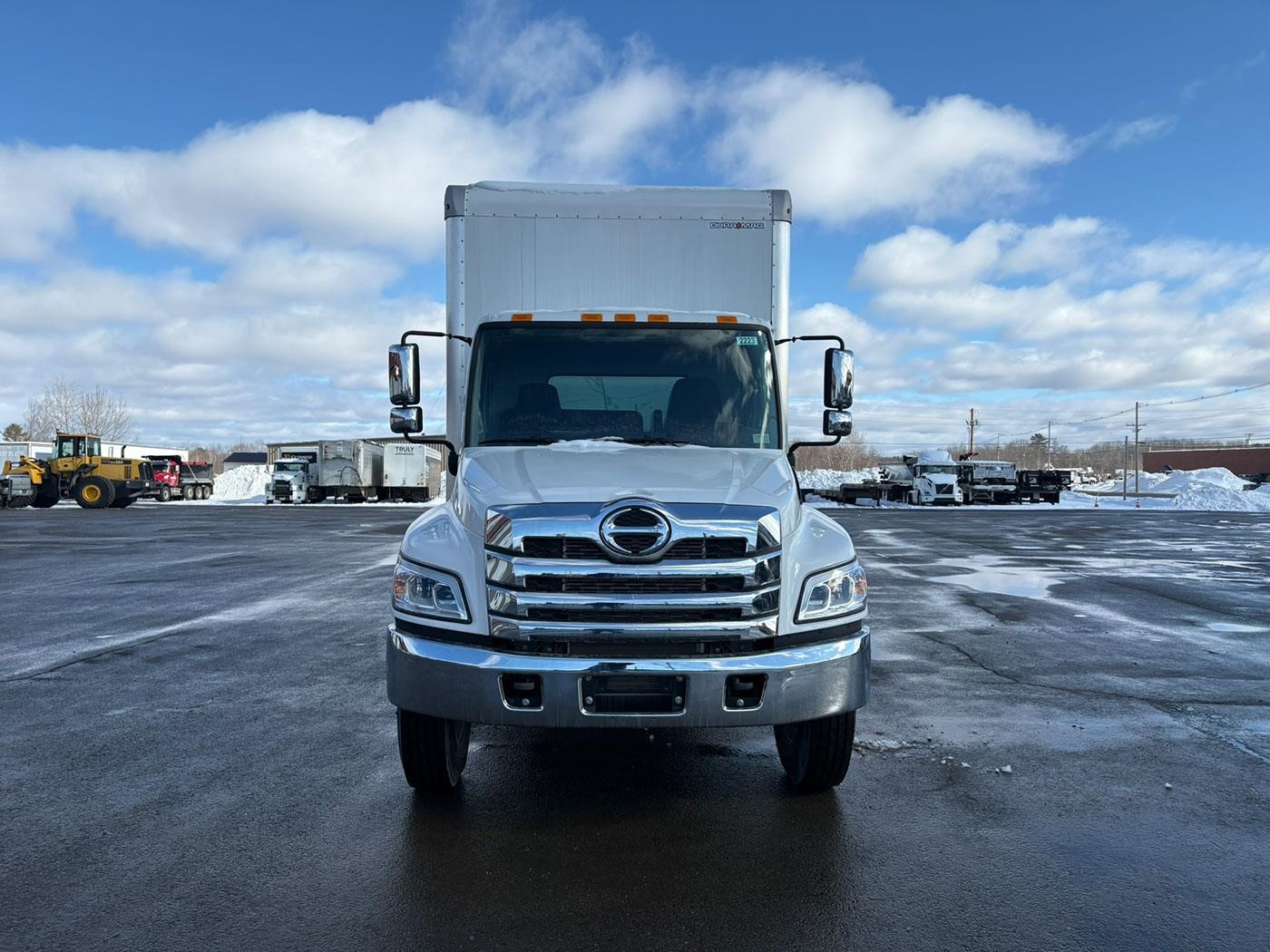 2026 HINO L6 2026 HINO L6 - image 2 of 6