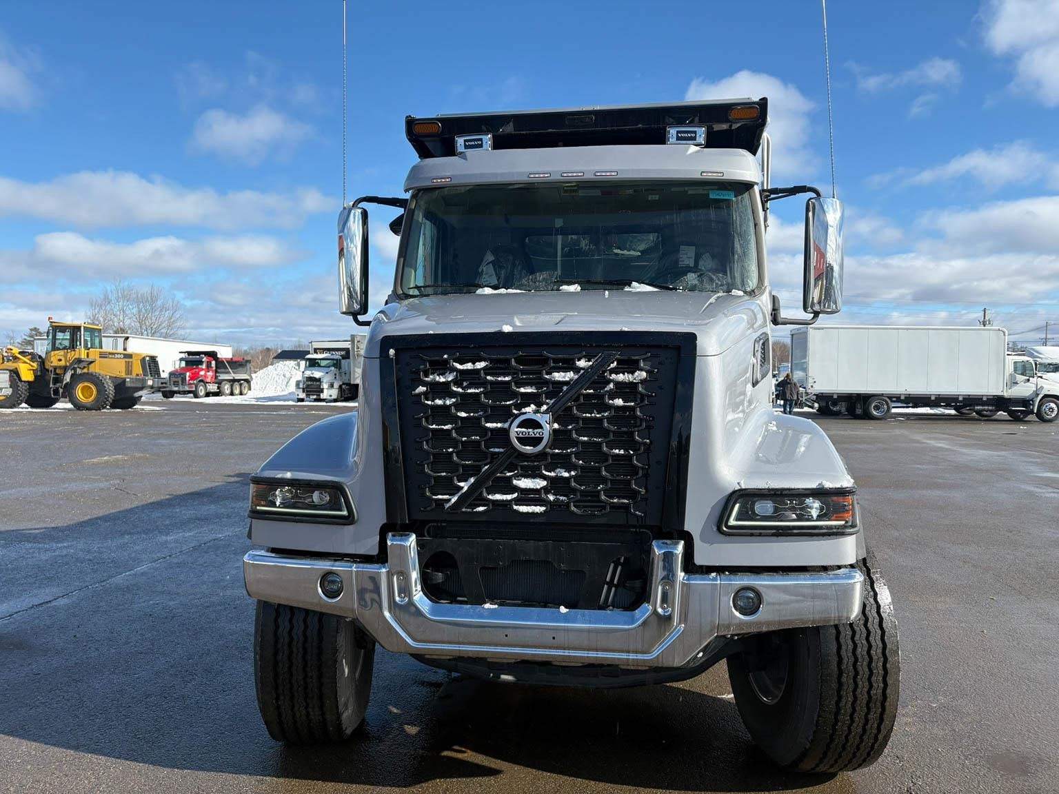 2026 VOLVO VHD64F300 11004894139 2026 VOLVO VHD64F300 11004894139