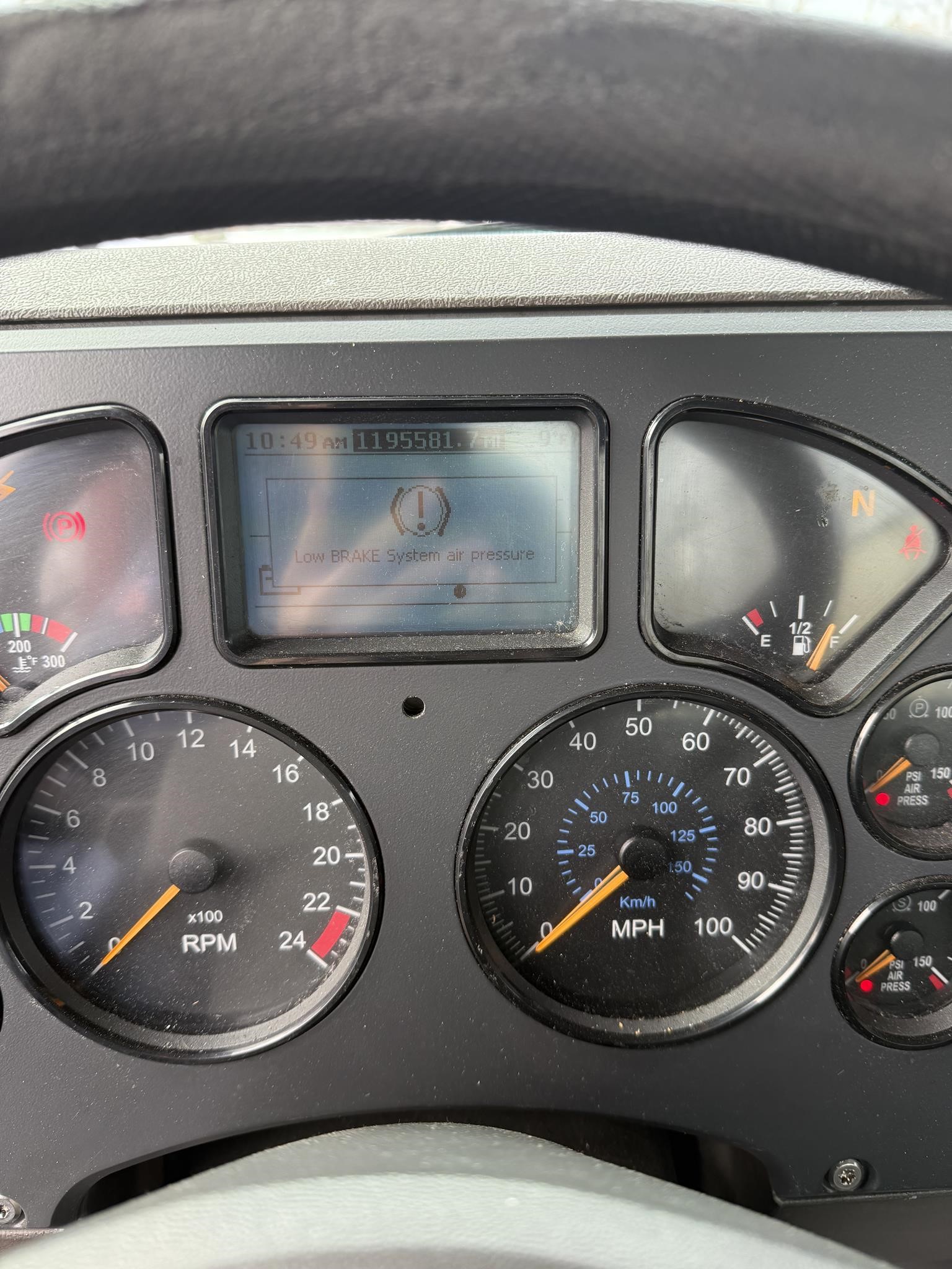 2007 MACK PINNACLE CXP613 11006231450 2007 MACK PINNACLE CXP613 11006231450