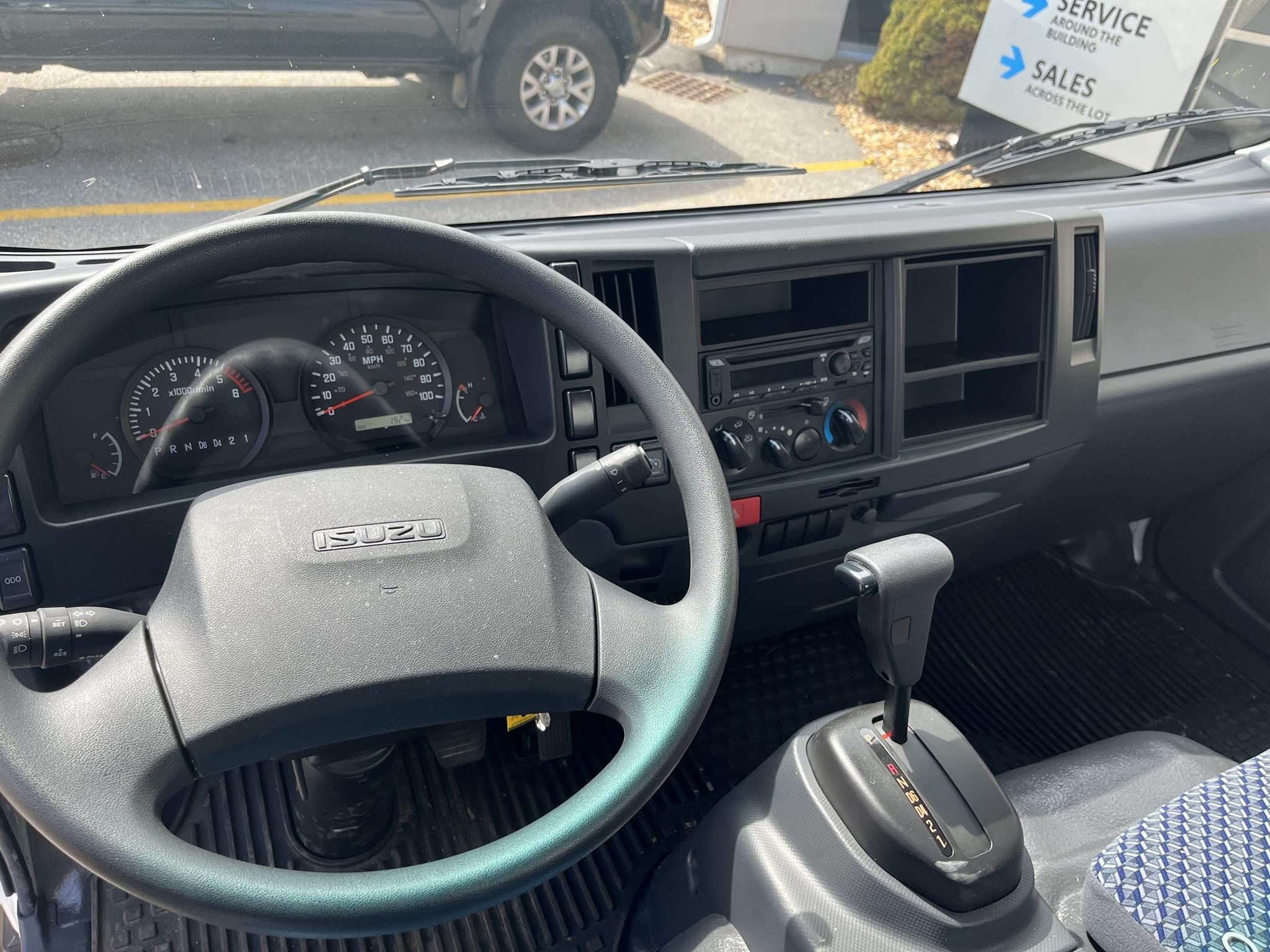 2026 ISUZU NPR HD 9048019274 2026 ISUZU NPR HD 9048019274