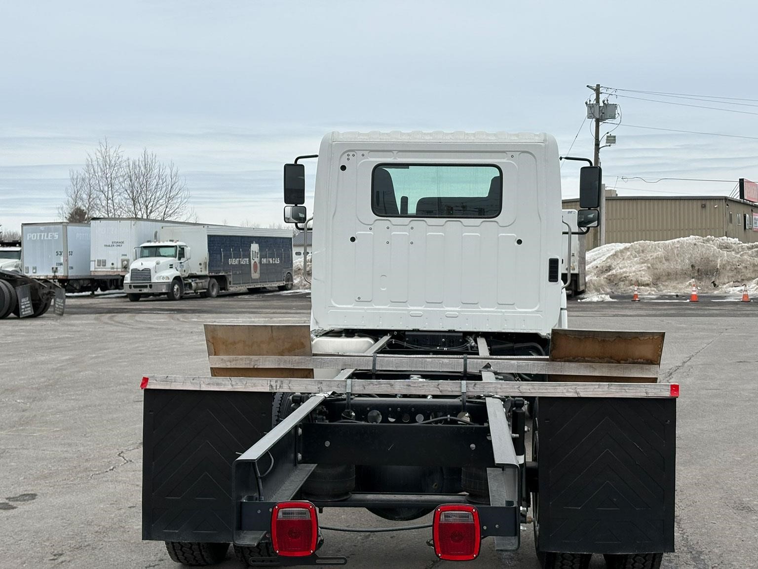 2026 HINO L6 2026 HINO L6 - image 4 of 6