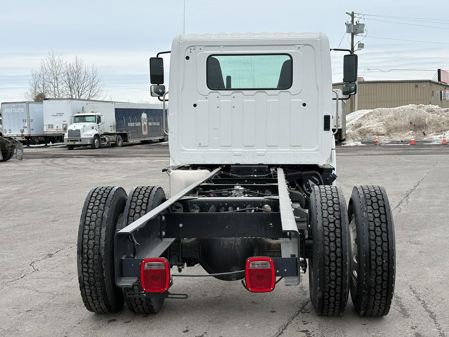 2026 HINO L7 2026 HINO L7 - image 4 of 6