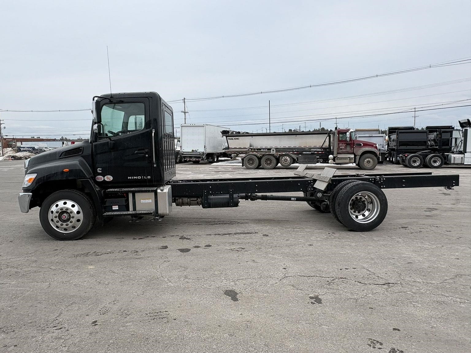 2026 HINO L6 2026 HINO L6 - image 3 of 6