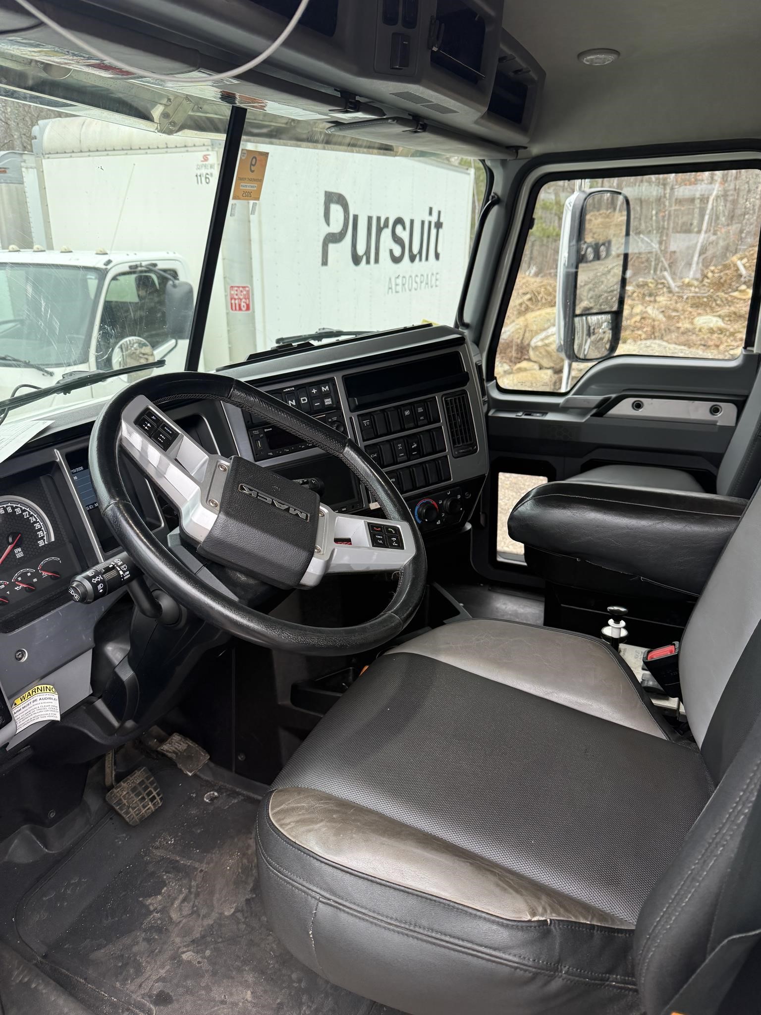 2023 MACK GRANITE 84FR 2023 MACK GRANITE 84FR - image 4 of 6