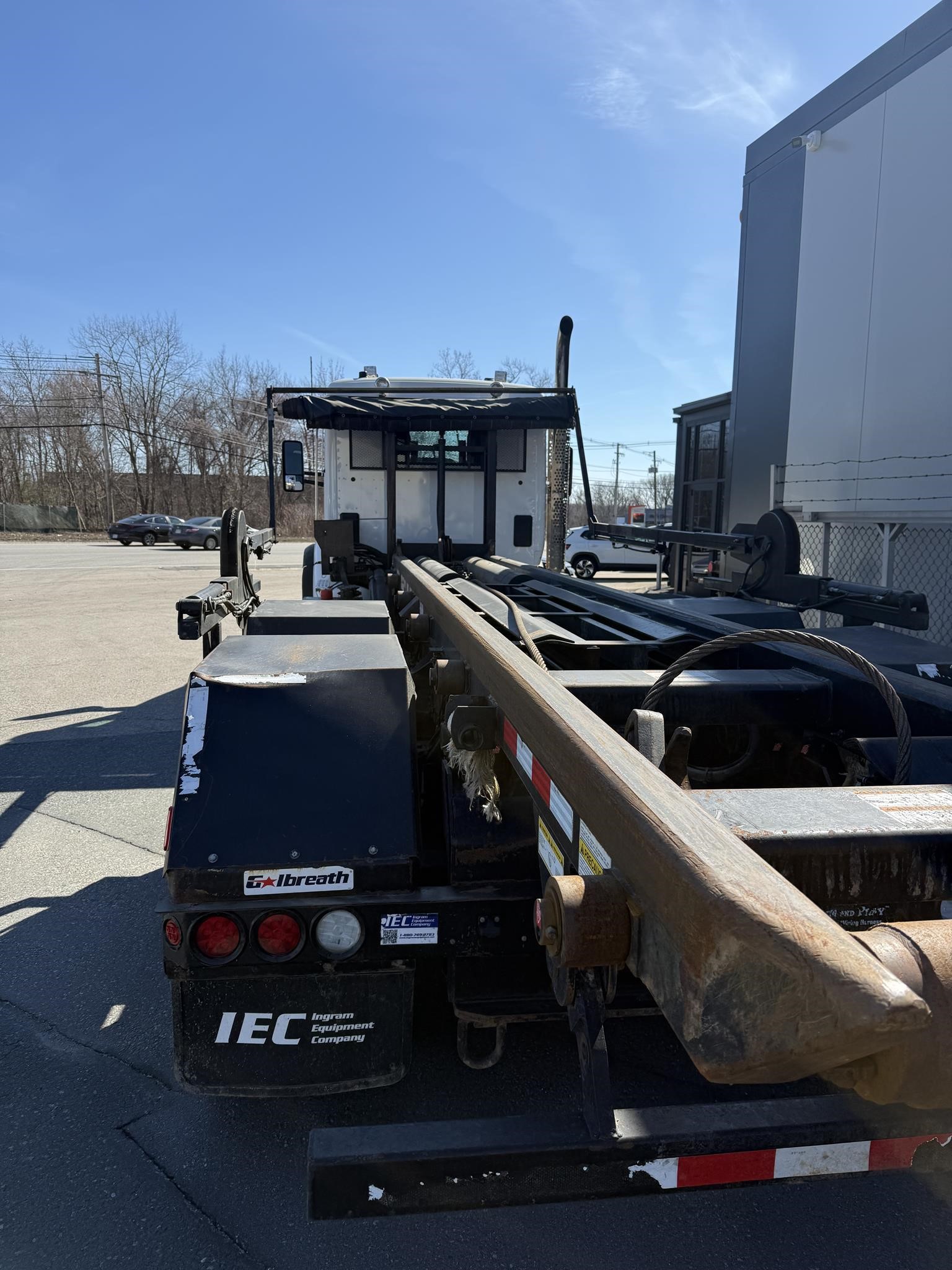 2025 KENWORTH T880 - image 3 of 6