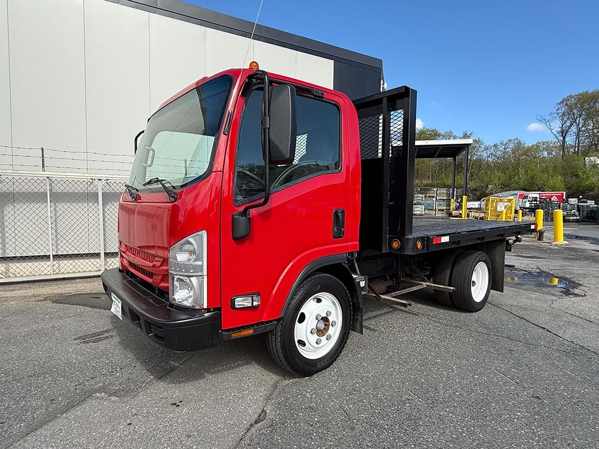 2016 ISUZU NPR HD 2016 ISUZU NPR HD - image 2 of 6