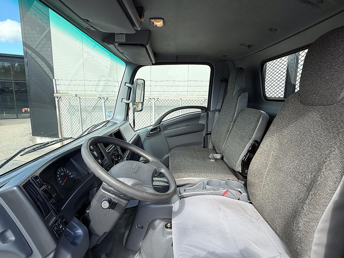 2016 ISUZU NPR HD 11022025357 2016 ISUZU NPR HD 11022025357