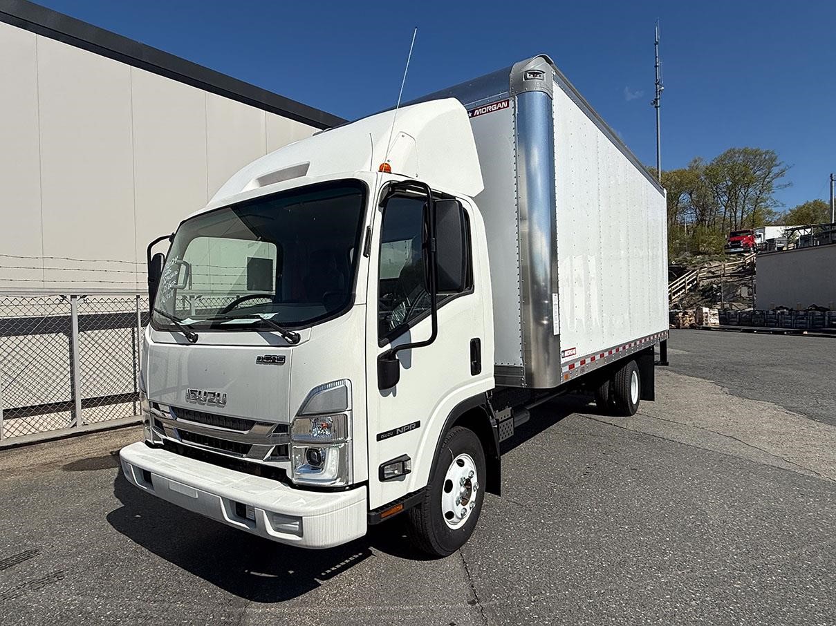 2024 ISUZU NPR 2024 ISUZU NPR - image 2 of 6