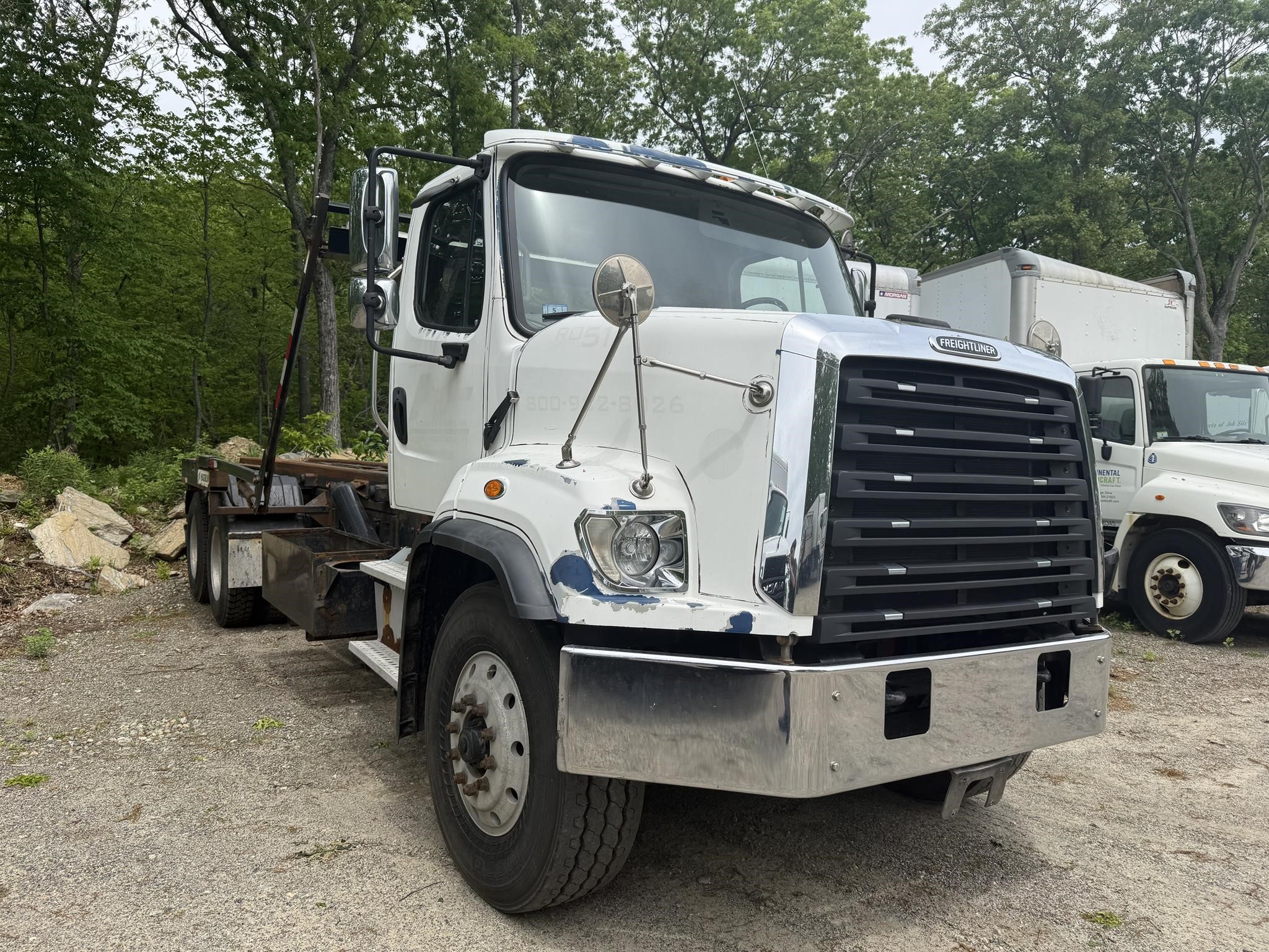 2018 FREIGHTLINER 108SD 2018 FREIGHTLINER 108SD - image 2 of 6