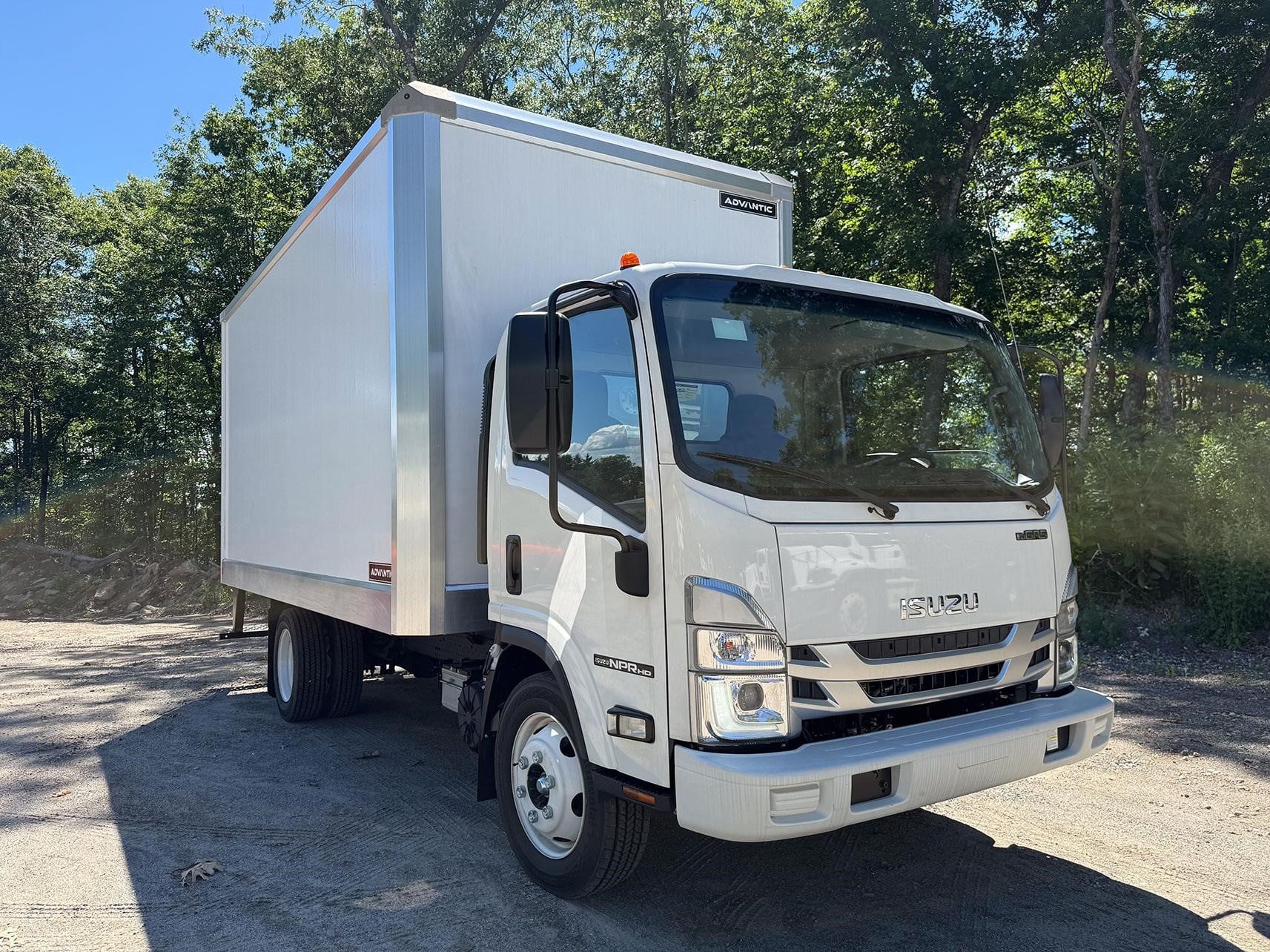 2026 ISUZU NPR HD 2026 ISUZU NPR HD - image 1 of 6