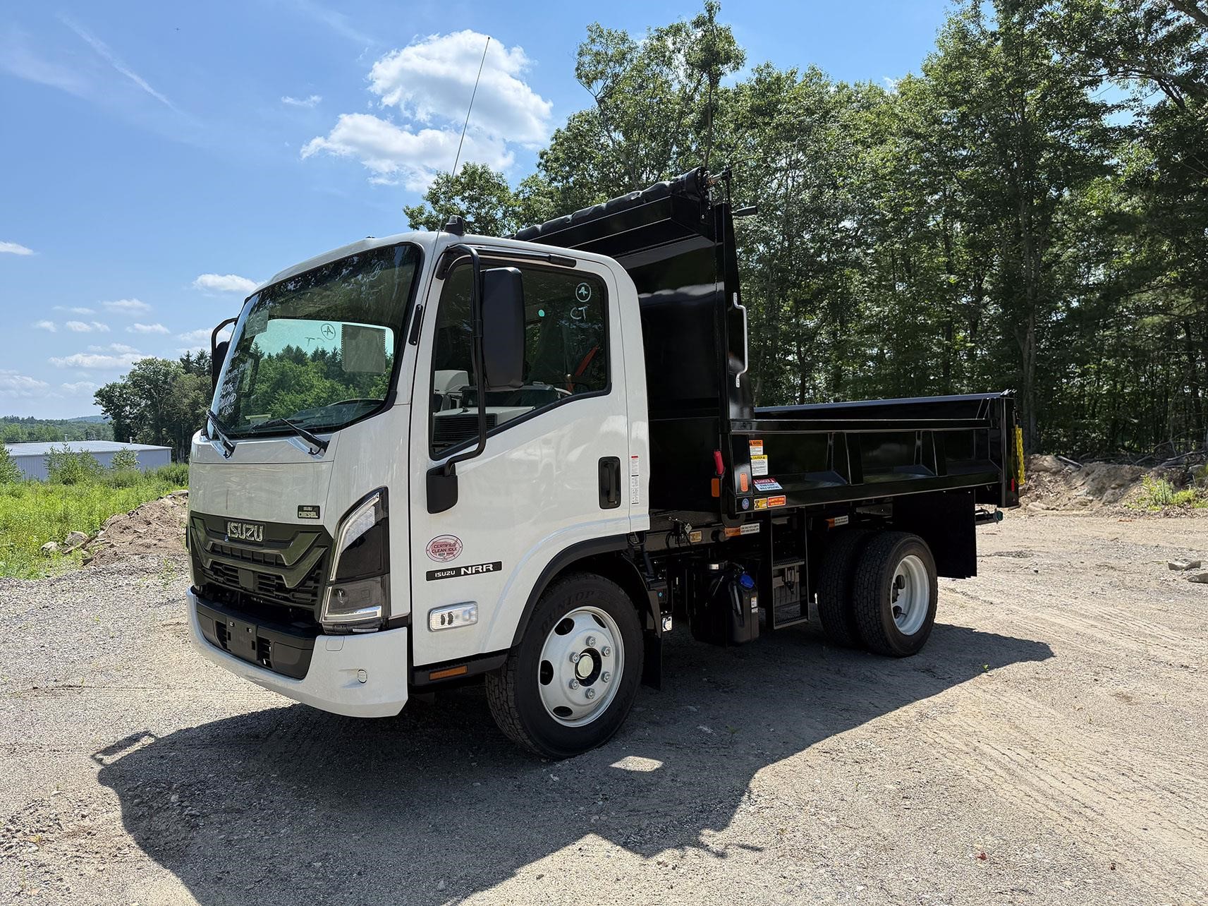 2025 ISUZU NRR 2025 ISUZU NRR - image 1 of 6