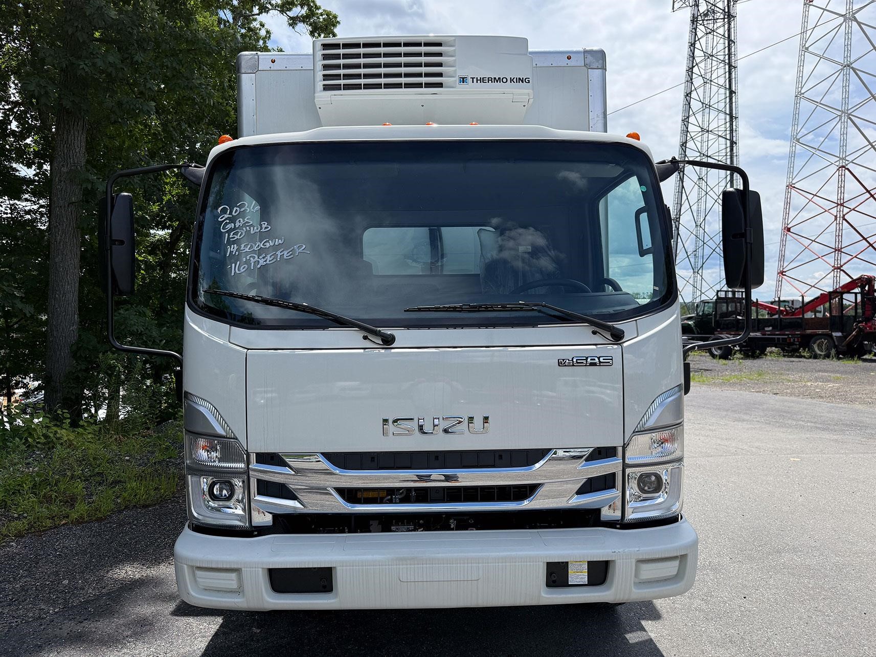 2026 ISUZU NPR HD 2026 ISUZU NPR HD - image 3 of 6