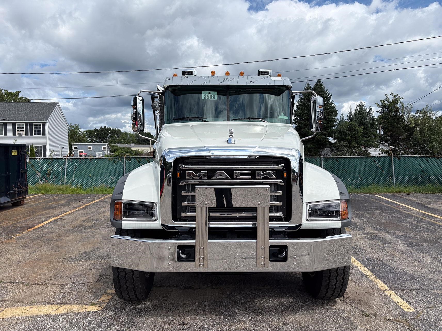 2026 MACK GRANITE 64FR 2026 MACK GRANITE 64FR - image 3 of 6