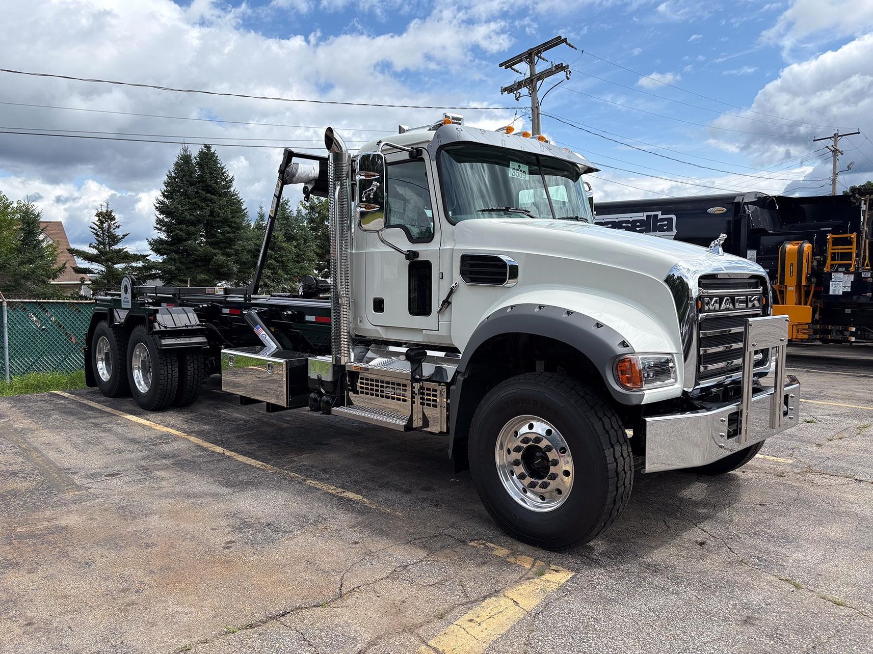 2026 MACK GRANITE 64FR 2026 MACK GRANITE 64FR - image 4 of 6
