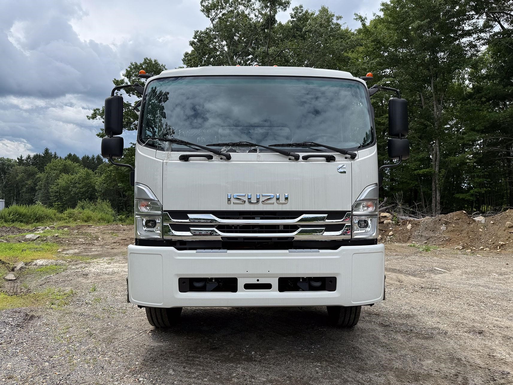 2025 ISUZU FVR 2025 ISUZU FVR - image 3 of 6