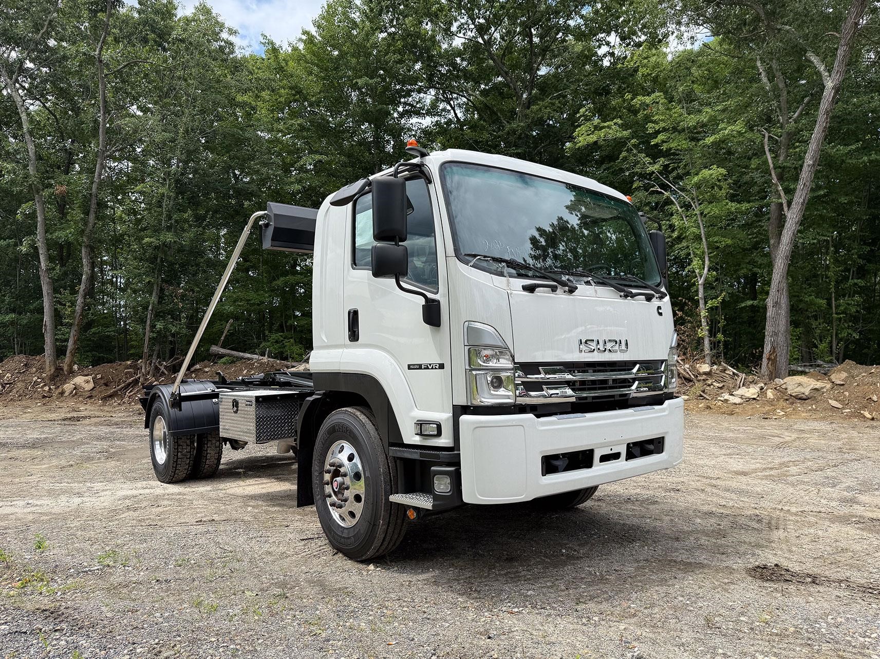 2025 ISUZU FVR 2025 ISUZU FVR - image 4 of 6
