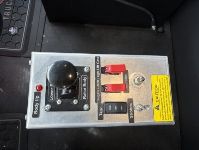 2026 KENWORTH T880 2026 KENWORTH T880 - image 5 of 6