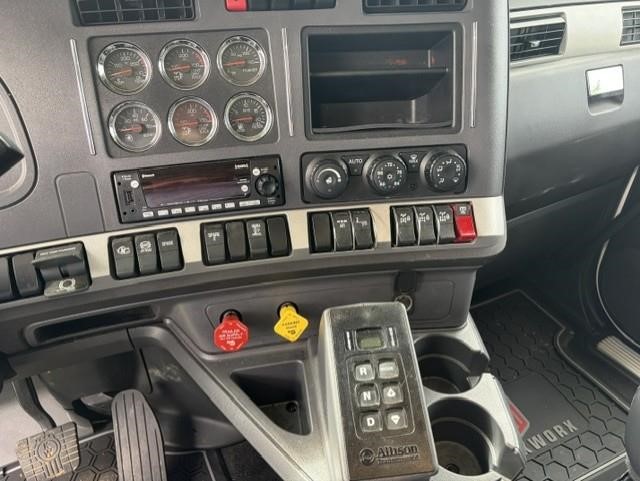 2026 KENWORTH T880 2026 KENWORTH T880 - image 4 of 6