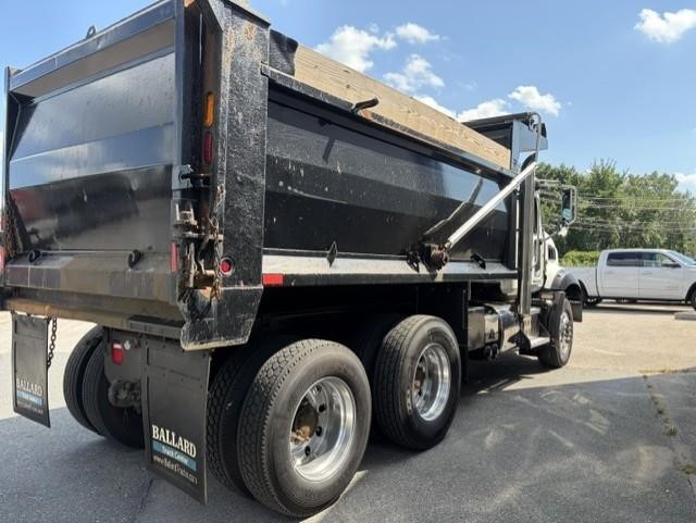 2013 MACK GRANITE GU813 2013 MACK GRANITE GU813 - image 2 of 6