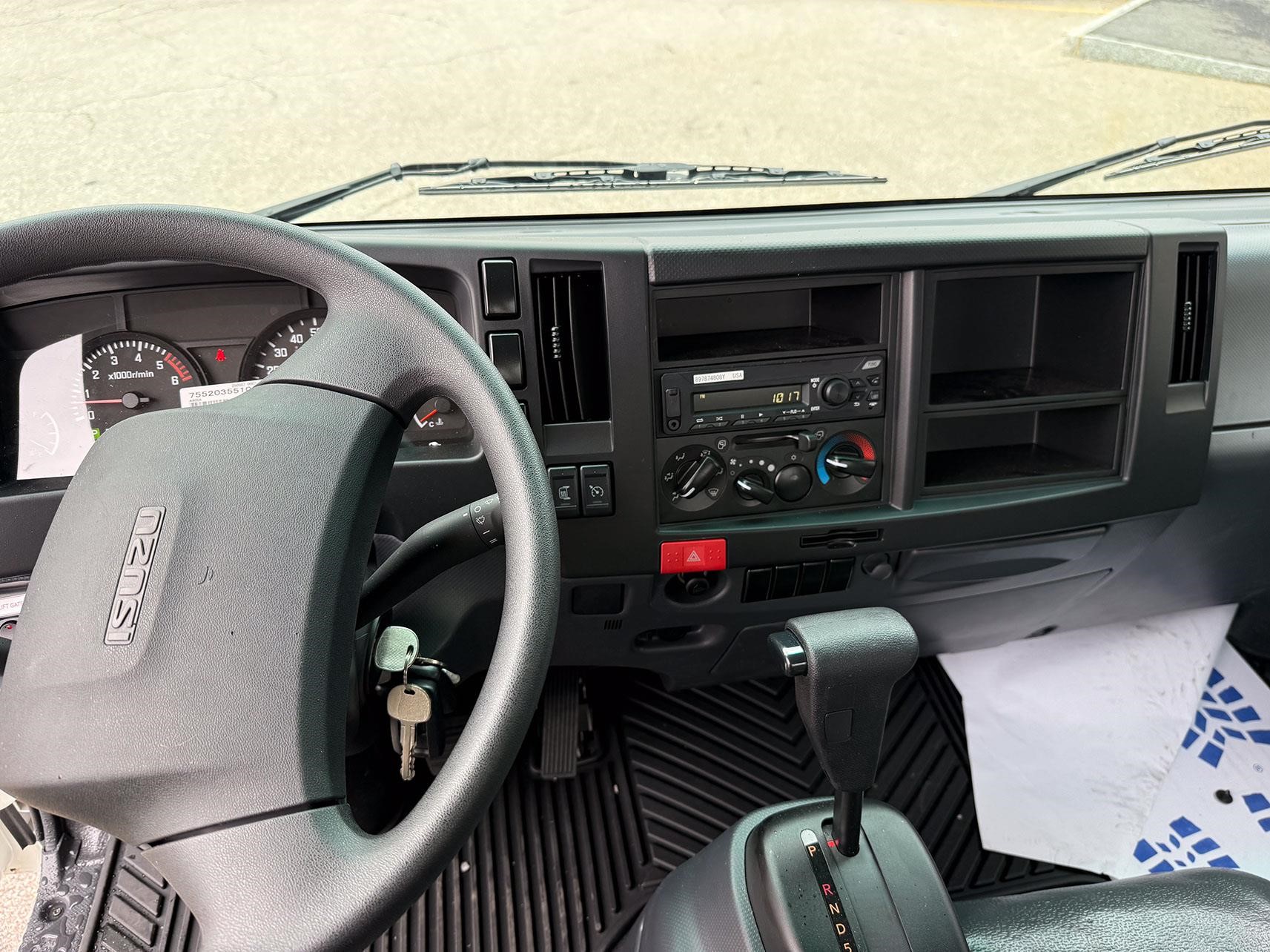 2026 ISUZU NPR HD 11040873944 2026 ISUZU NPR HD 11040873944
