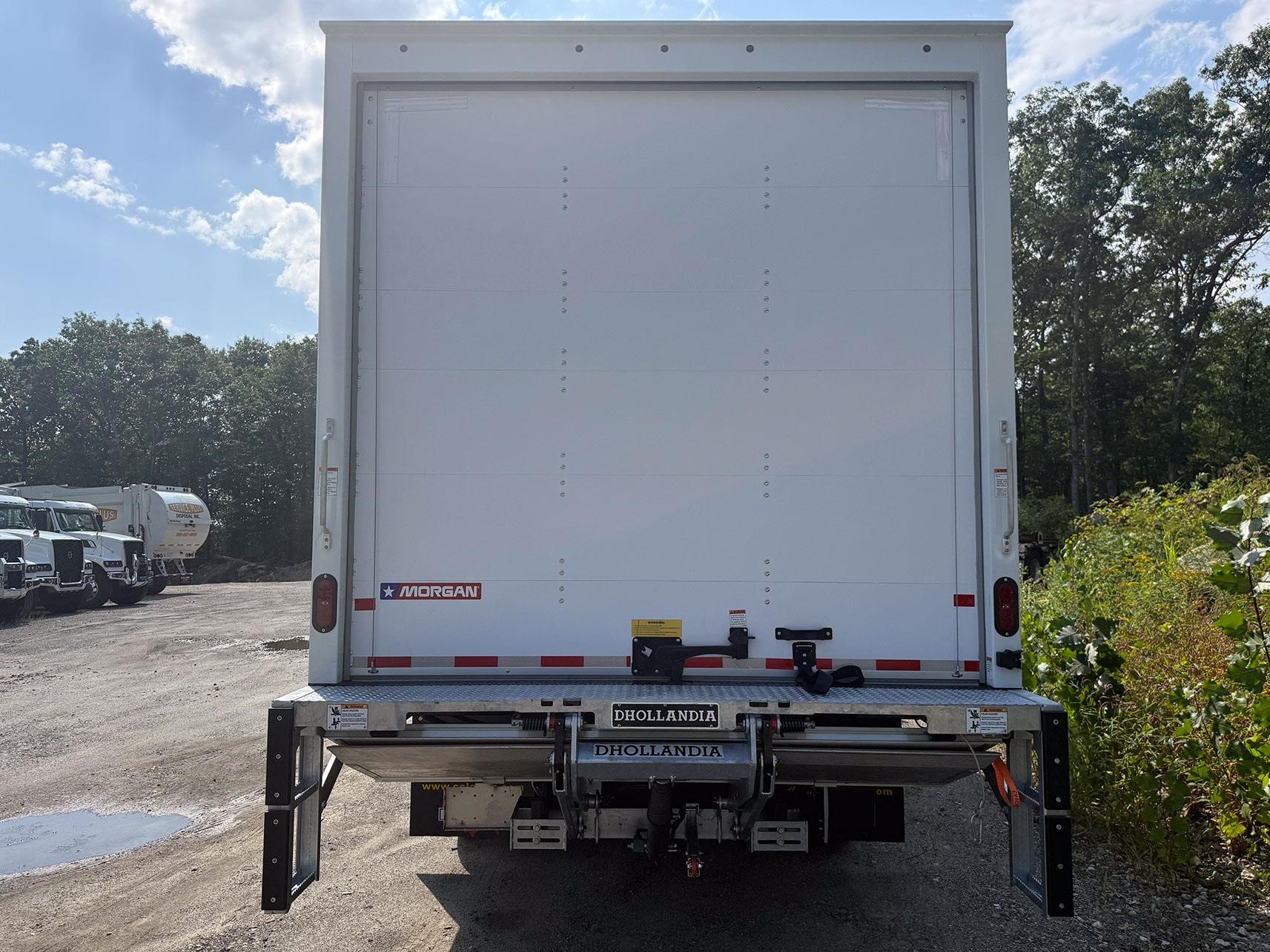 2026 ISUZU NPR HD 2026 ISUZU NPR HD - image 5 of 6