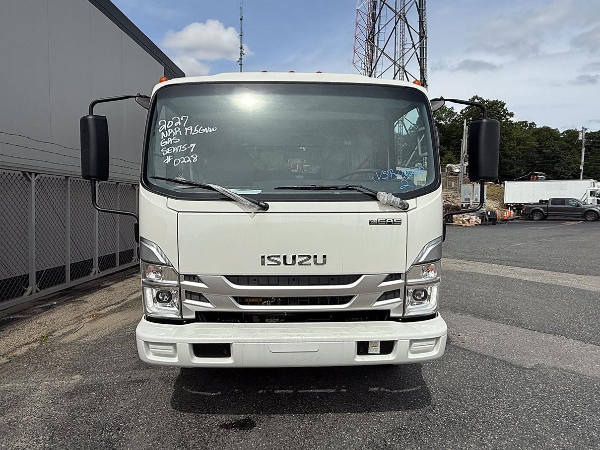 2027 ISUZU NRR 2027 ISUZU NRR - image 3 of 6