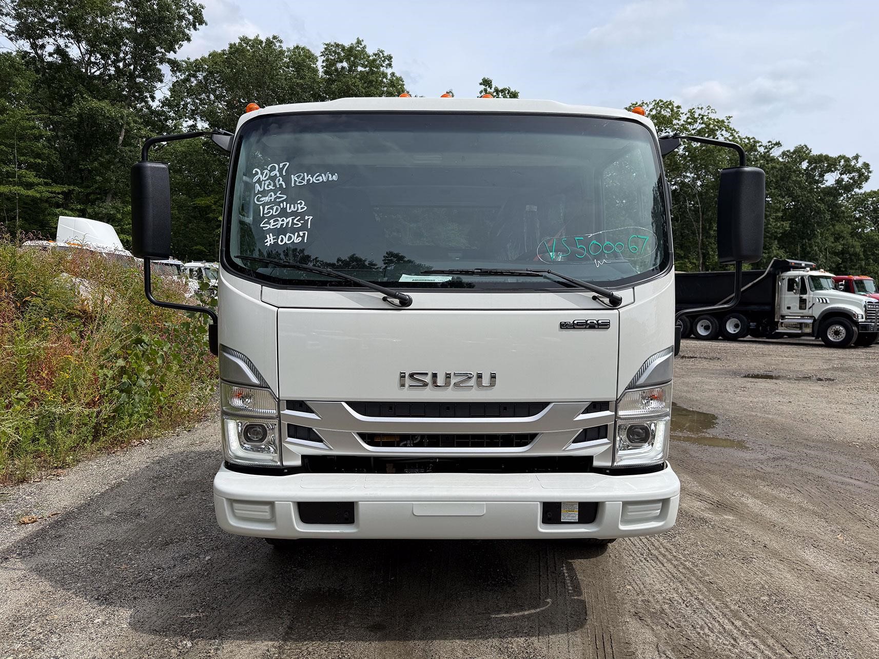 2027 ISUZU NQR 2027 ISUZU NQR - image 3 of 6
