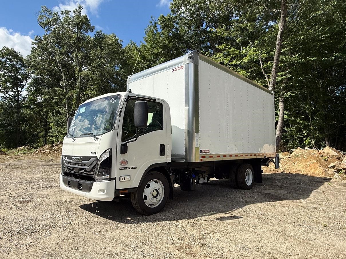 2026 ISUZU NPR XD 2026 ISUZU NPR XD - image 1 of 6