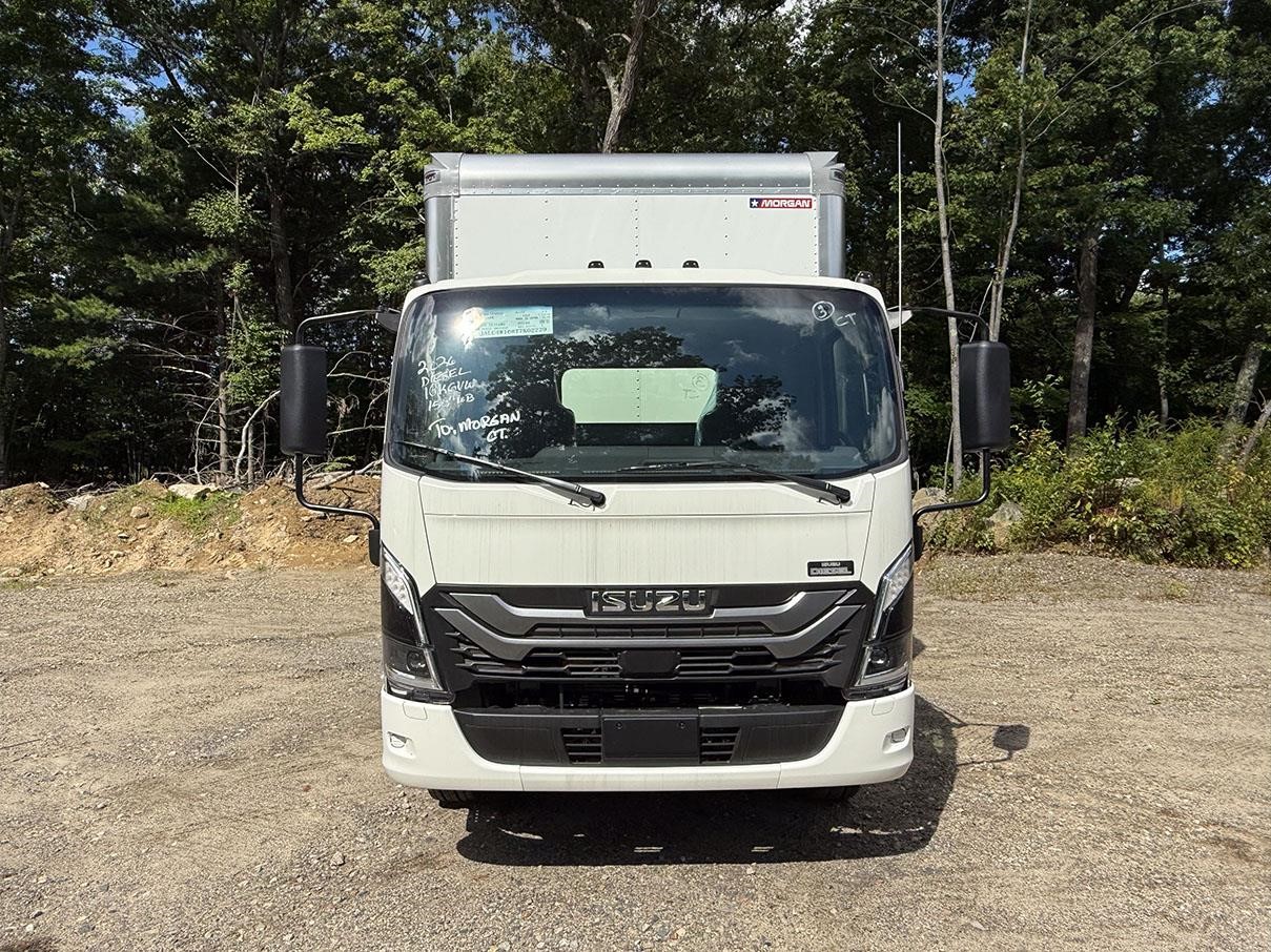 2026 ISUZU NPR XD 2026 ISUZU NPR XD - image 2 of 6