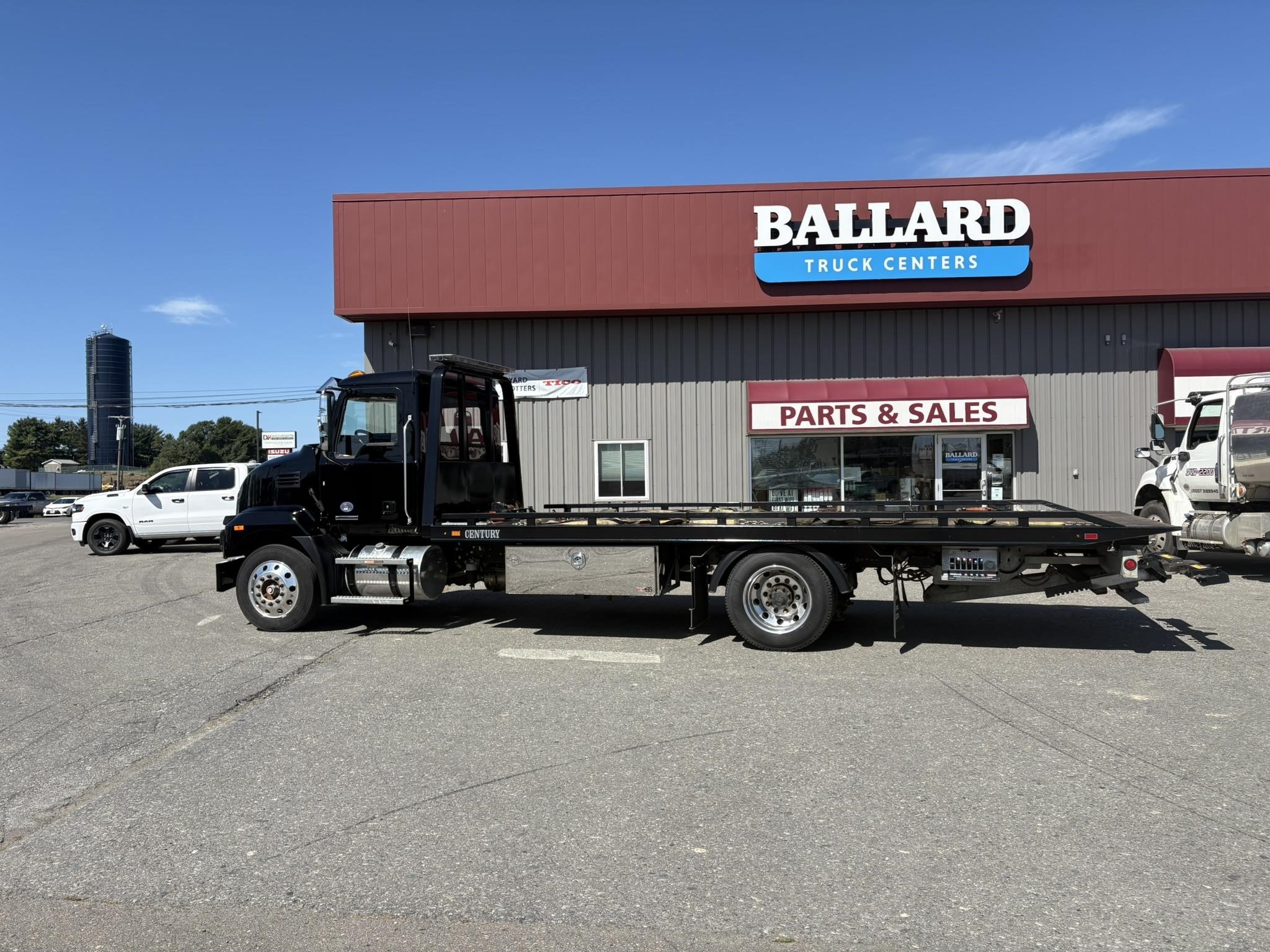 2025 MACK MD6 2025 MACK MD6 - image 1 of 6