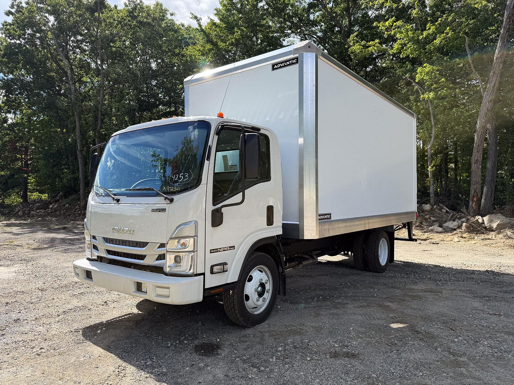 2026 ISUZU NPR HD 2026 ISUZU NPR HD - image 1 of 6
