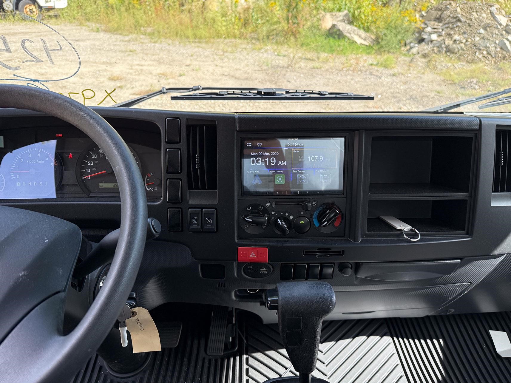 2026 ISUZU NPR HD 11045989835 2026 ISUZU NPR HD 11045989835