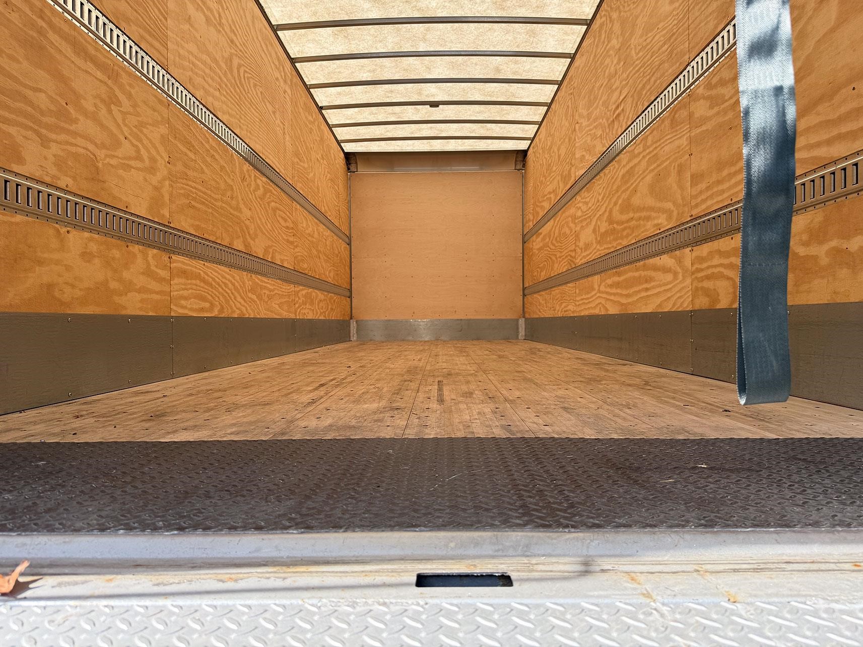 2025 ISUZU FTR 2025 ISUZU FTR - image 6 of 6