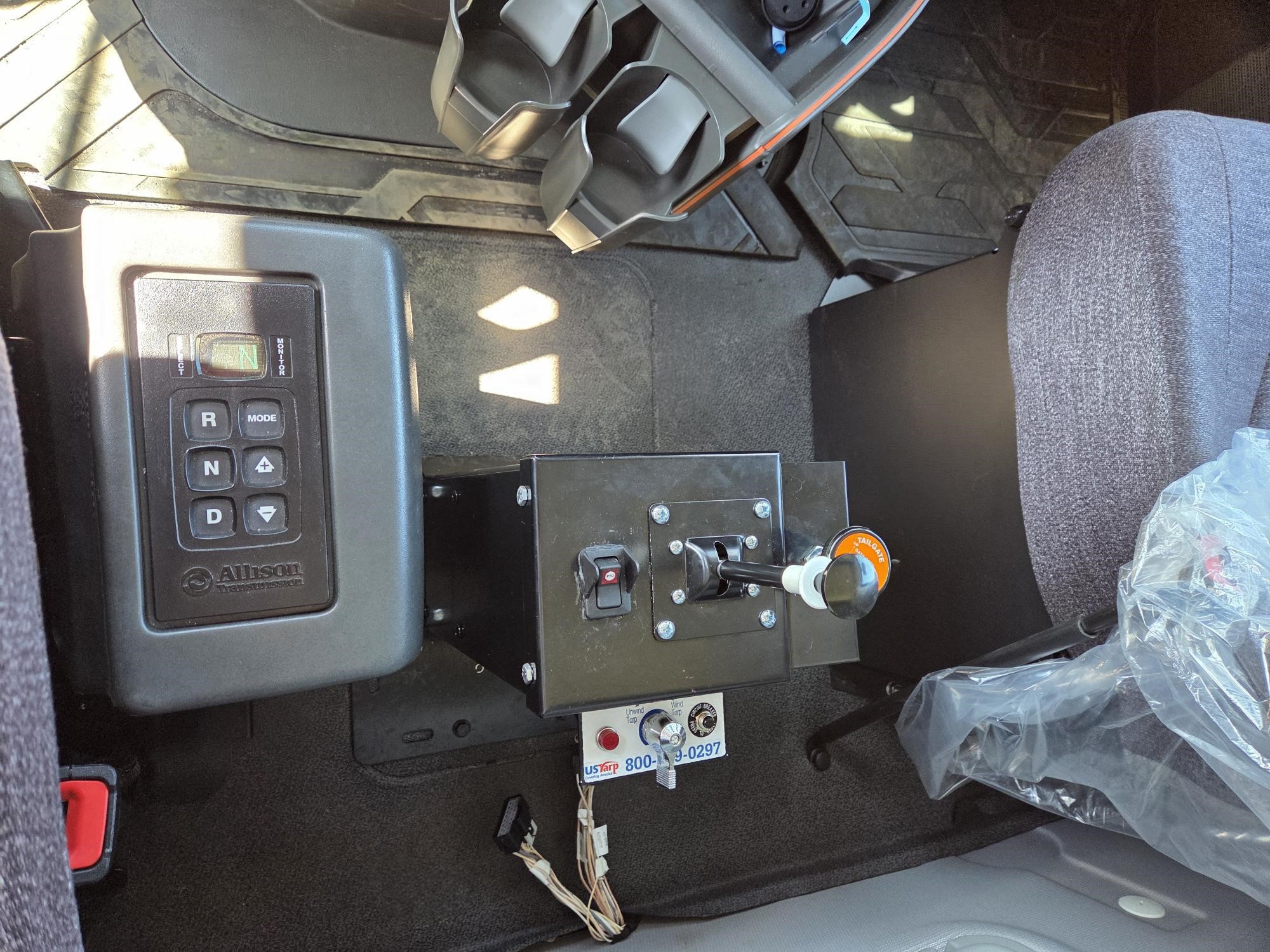 2026 VOLVO VHD64F300 2026 VOLVO VHD64F300 - image 6 of 6