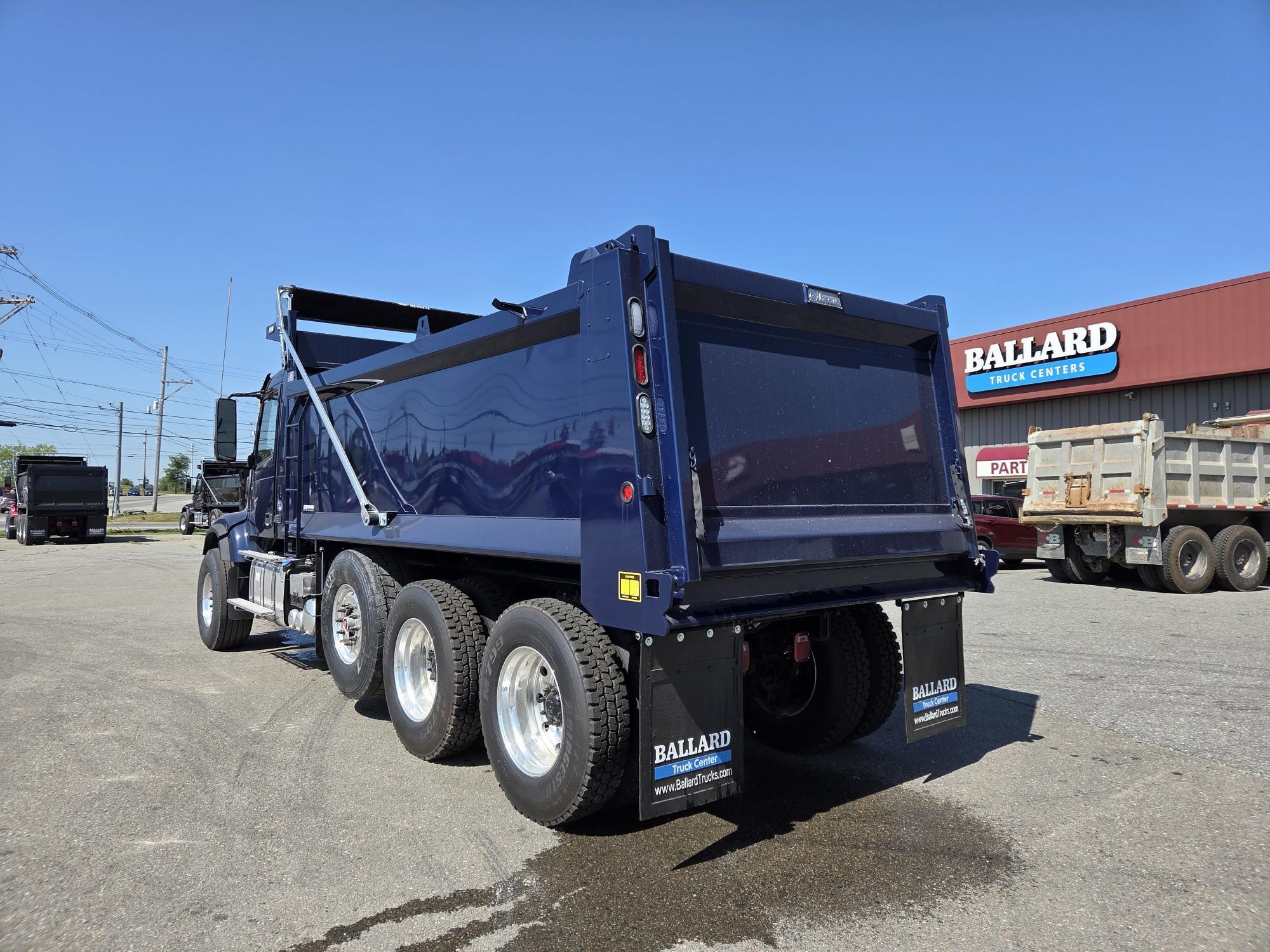 2026 VOLVO VHD64F300 2026 VOLVO VHD64F300 - image 2 of 6